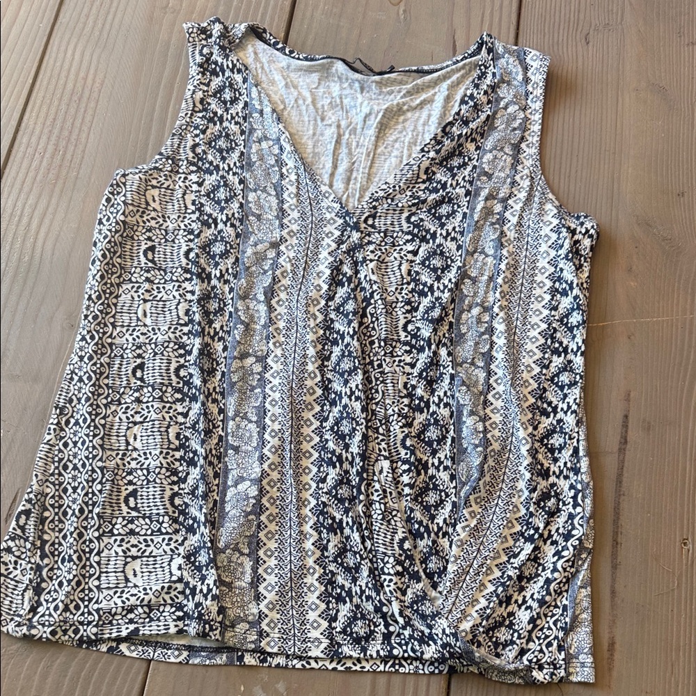Max Jeans Black and White Patterned Tank Top